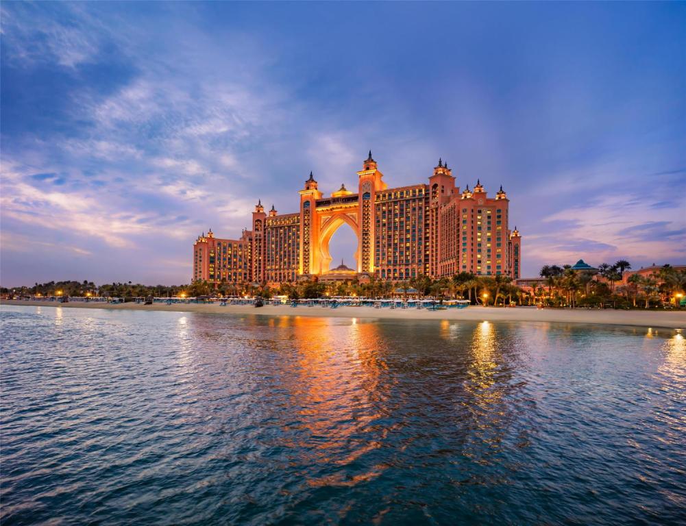 تور دبی هتل Atlantis, The Palm